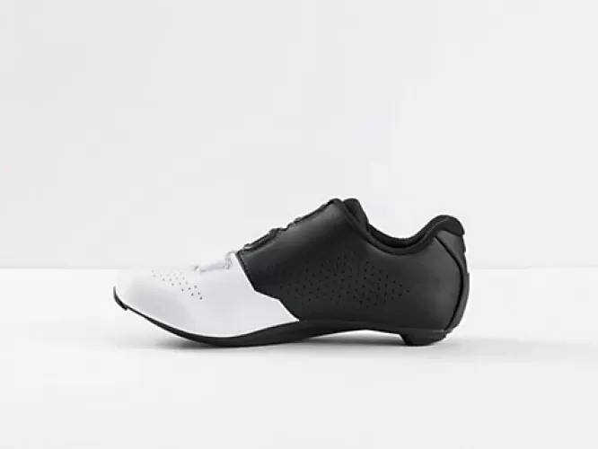 BontragerVelocisShoe_22483_D_Hero